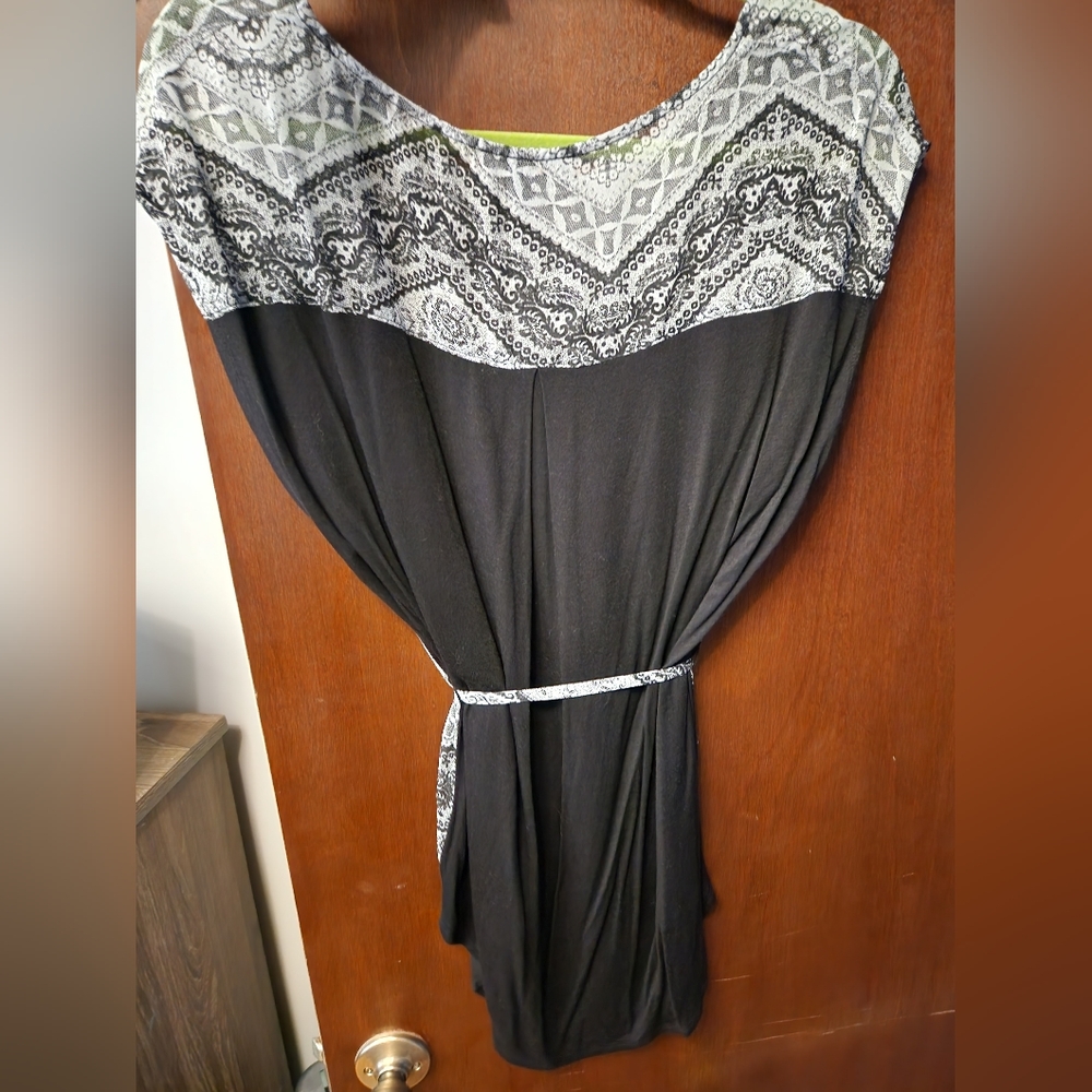 Blouse - Picture 2 of 2